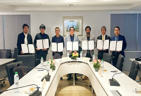 Positive Energy Art Foundation signs MoU with 7 Thai Universities